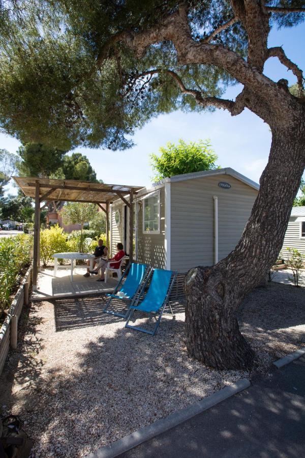 Camping Pascalounet Hotel La Couronne  Eksteriør billede