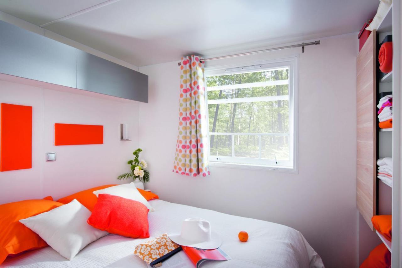 Camping Pascalounet Hotel La Couronne  Eksteriør billede